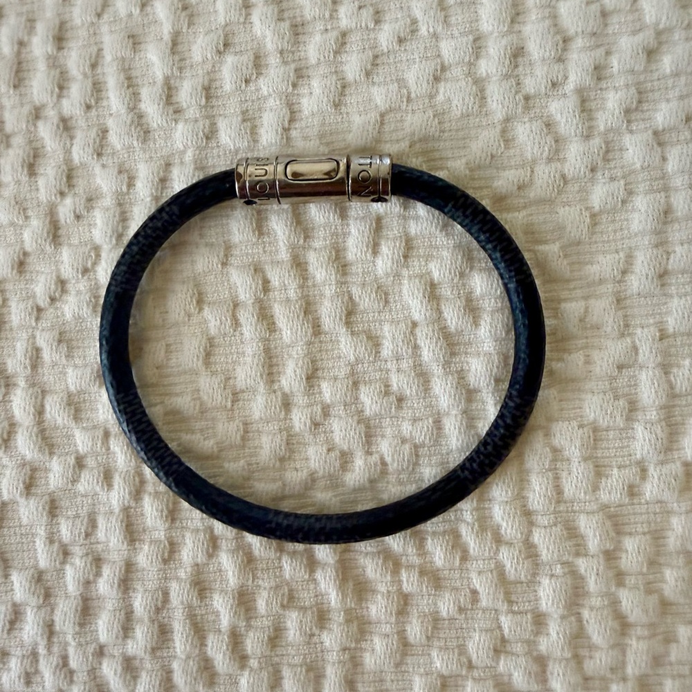 Louis Vuitton Black and Silver Bracelet - Picture 5 of 7